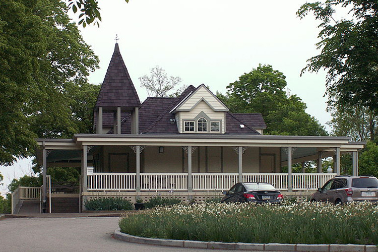 Riverview Park Chapel Shelter - Pittsburgh Citiparks